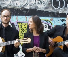 David Bartelt (Gitarre), Aurélie Olivéros (Gitarre), Philipp Niedrich (Gitarre)
